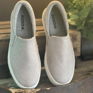 Soda Hike Grey Slip On Sneakers